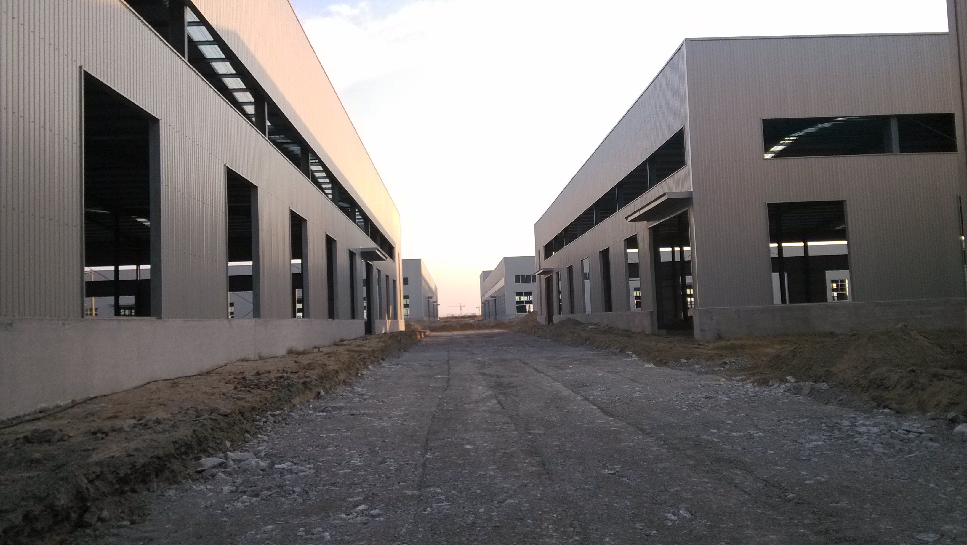 钢结构厂房及仓库